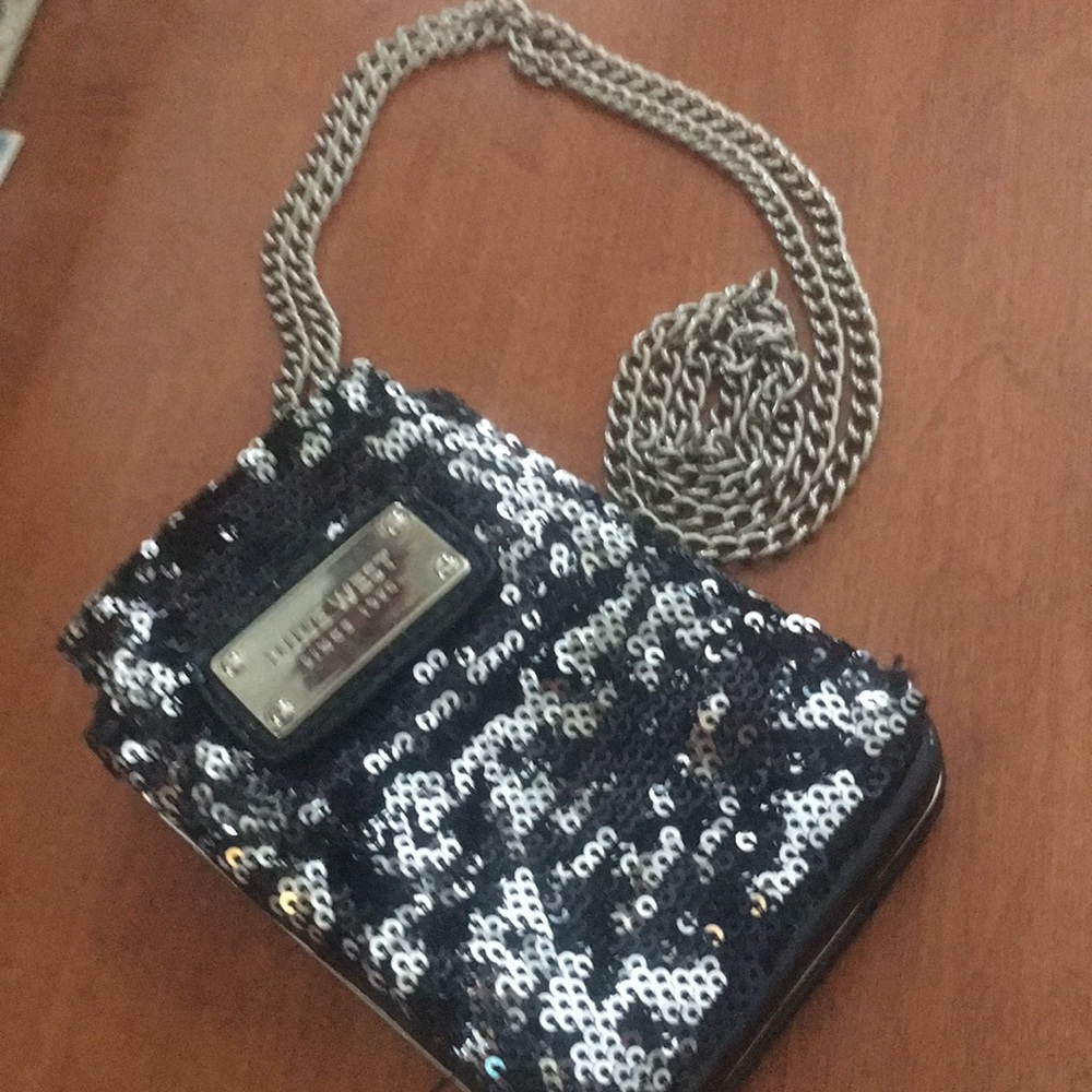 Nine West cocktail wristlet with shoulder chain